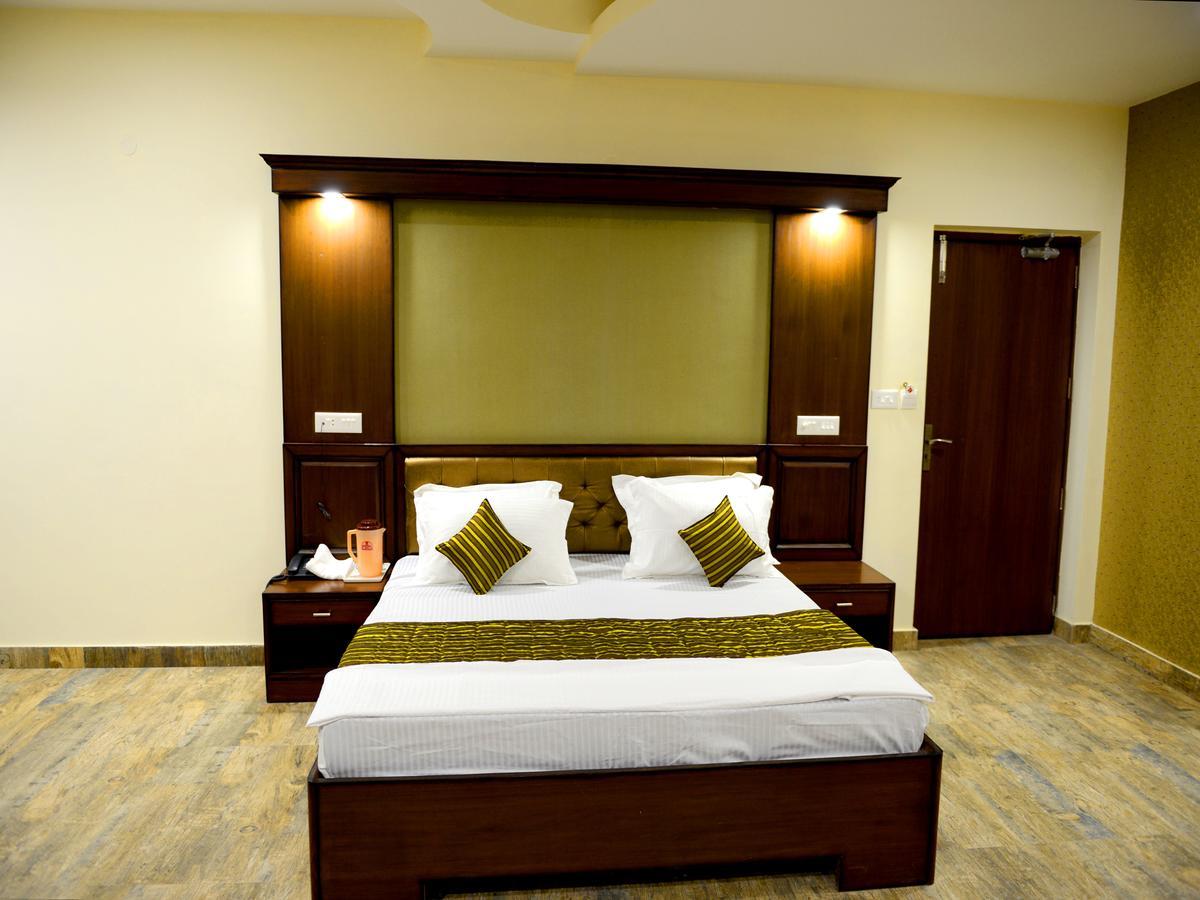Anurag Hotel Katra  Esterno foto
