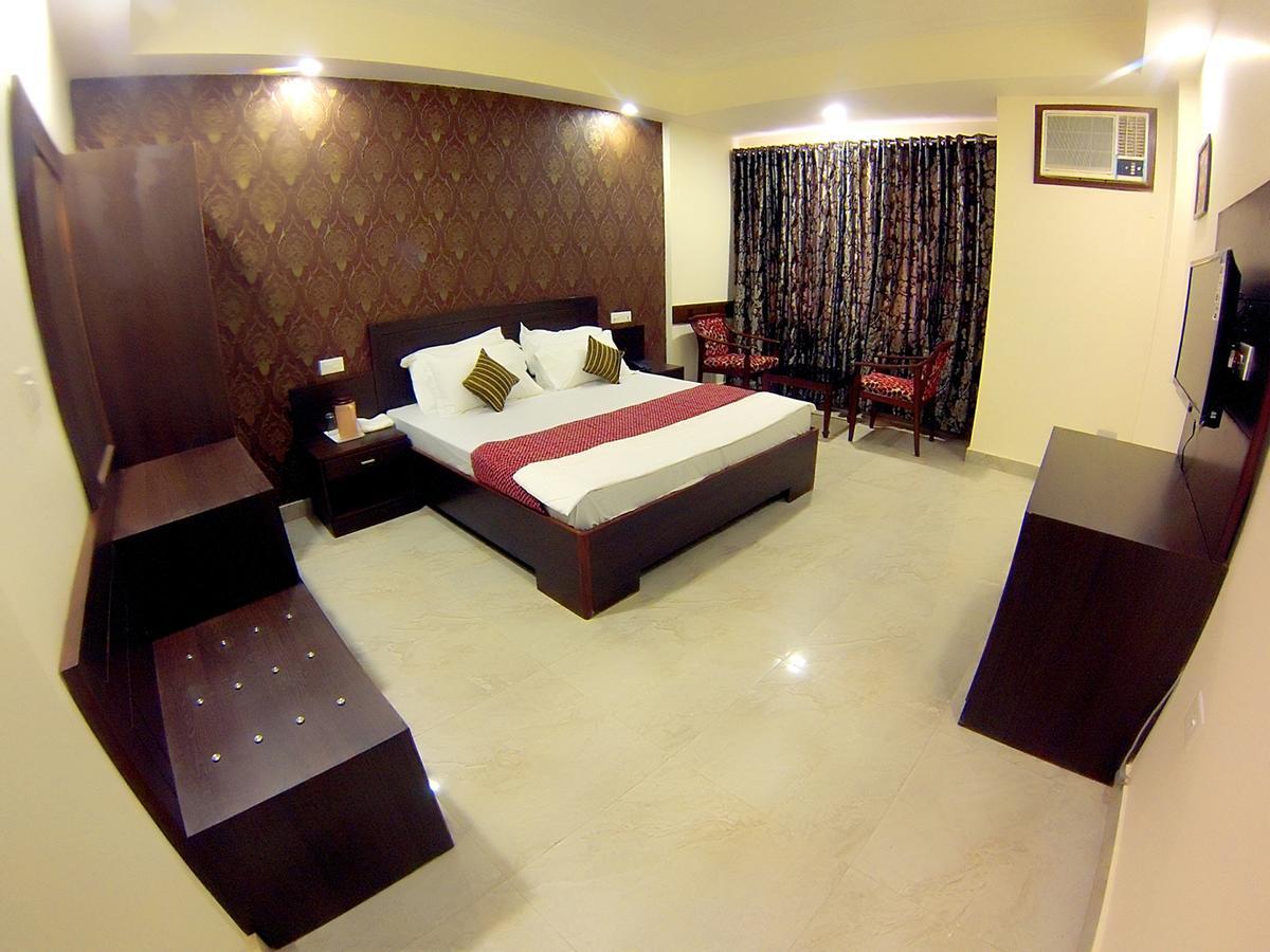 Anurag Hotel Katra  Esterno foto